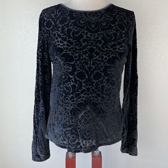 Liz Claiborne Black Velour Floral and Lace Tip Size L EUC - Picture 1 of 7